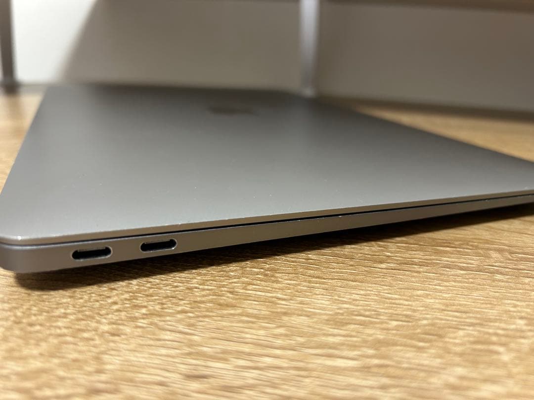 MacBook本体 MacBook Air 2020 m1 8gb