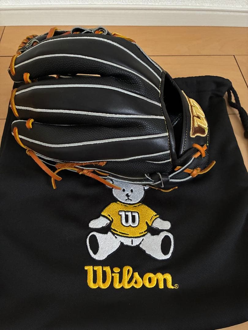 軟式用グラブ WILSON STAFF DUAL 内野手用 87型 小指二本入れ