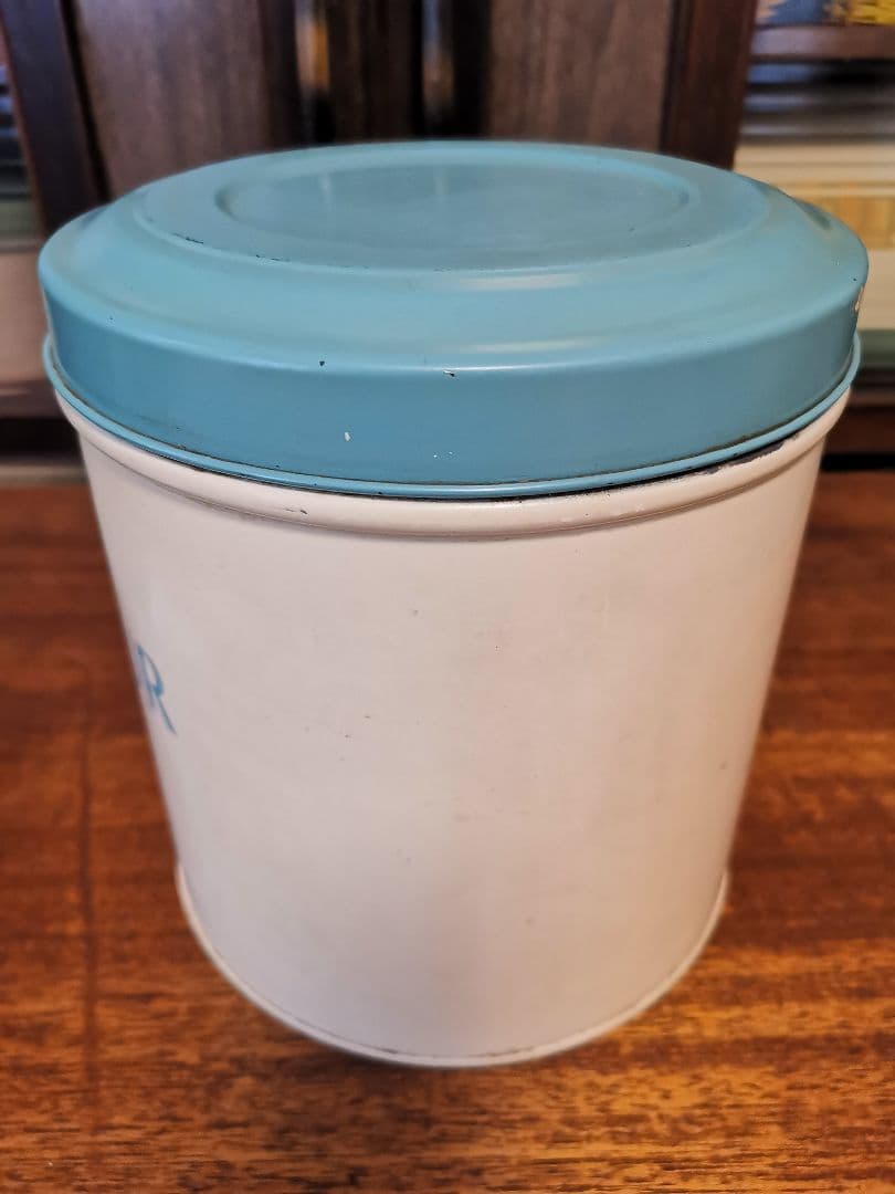 イギリス アンティーク フラワー缶 ホワイト・ブルーｔａｌａ社