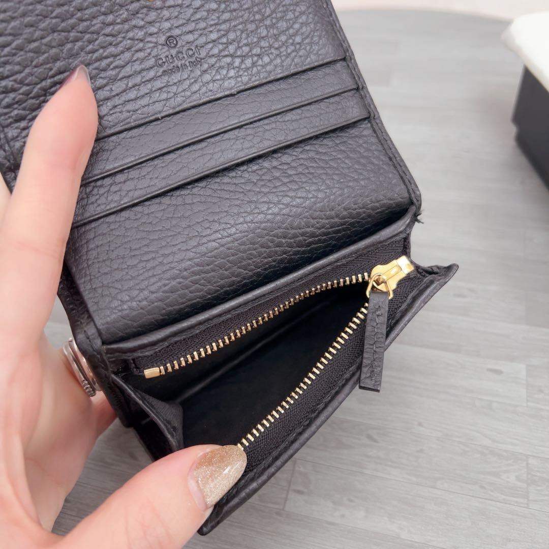 GUCCI ブラック 二つ折り財布　マーモント　黒　グッチ