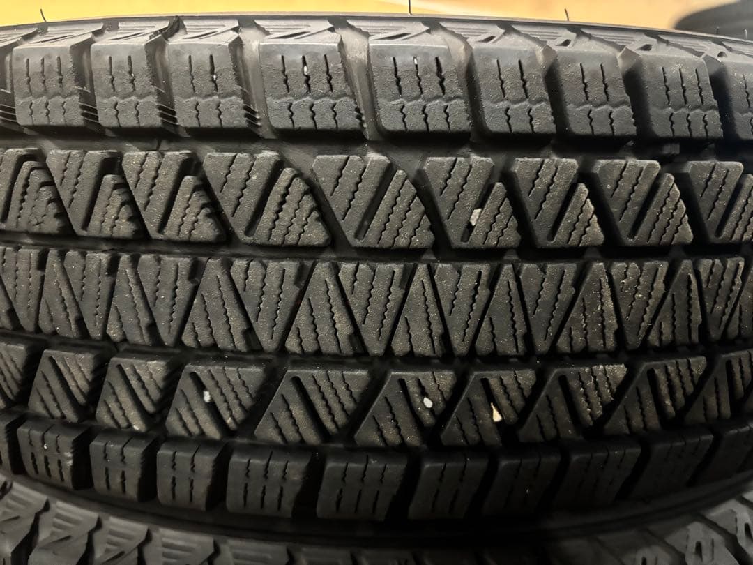 radDM-V3 ブリヂストン 175/80R16 バリ溝 2019年製