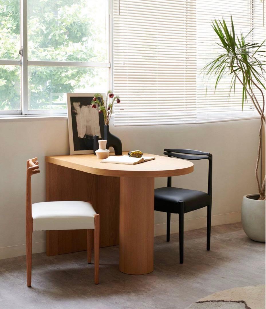 ｑａｑａ　ポルト　ダイニングテーブル　journal standard