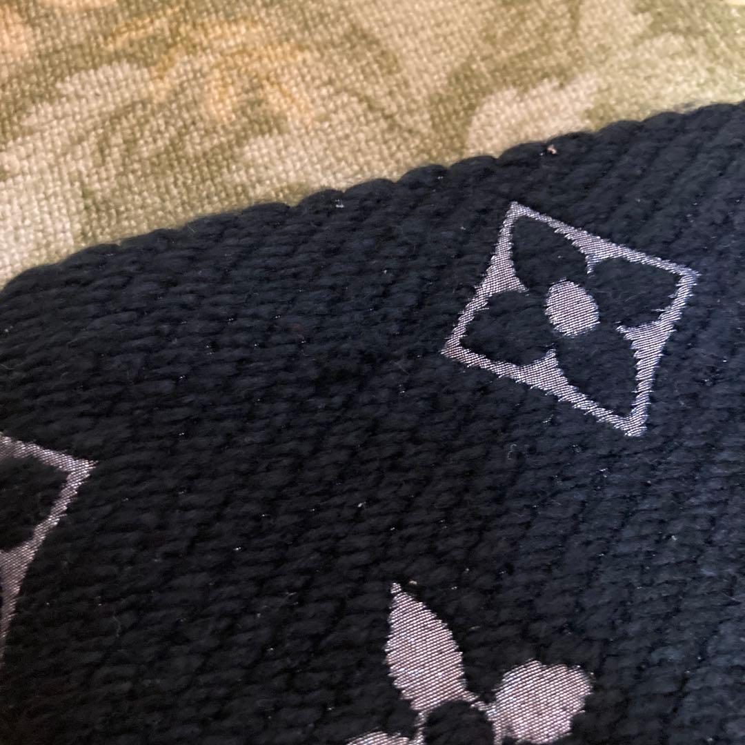 最終値下げ値下げ不可ヴィトンマフラー