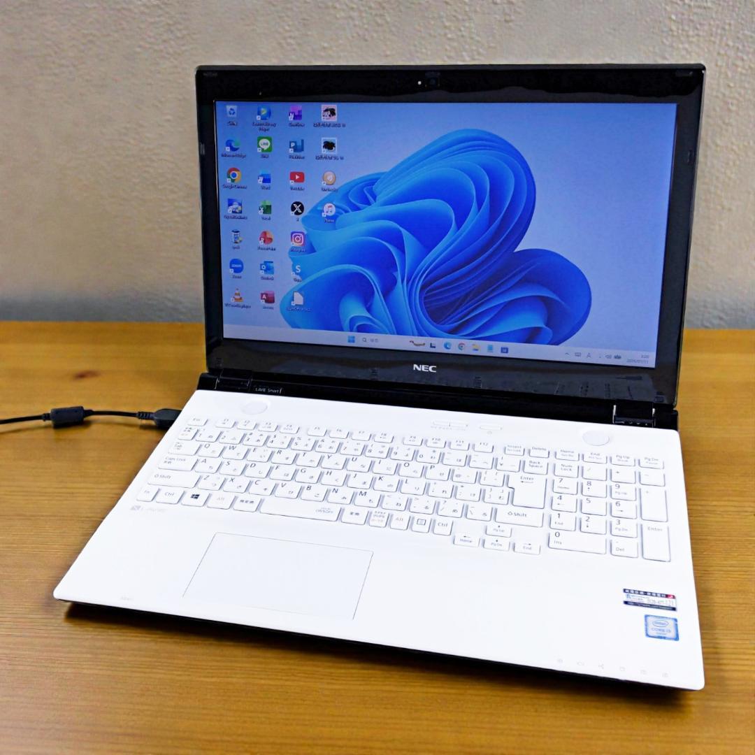 高性能i3☆メモリ16GB☆Win11 大容量500GB ノートパソコン カメラ