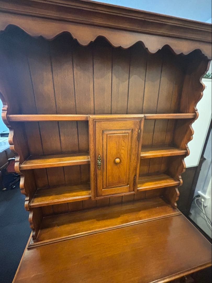 木製収納家具 スカラップエッジ　ビンテージ　飾り棚