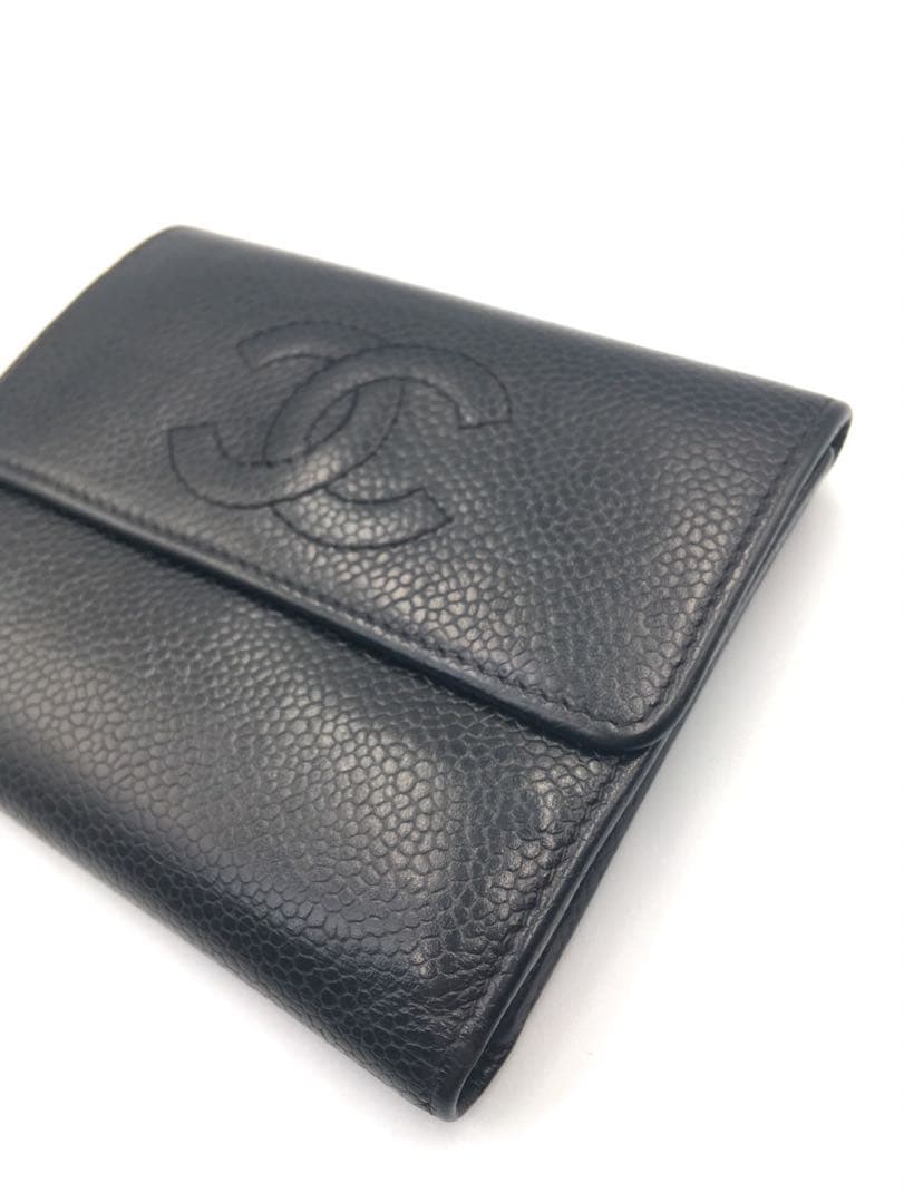 シャネル　キャビアスキン　財布