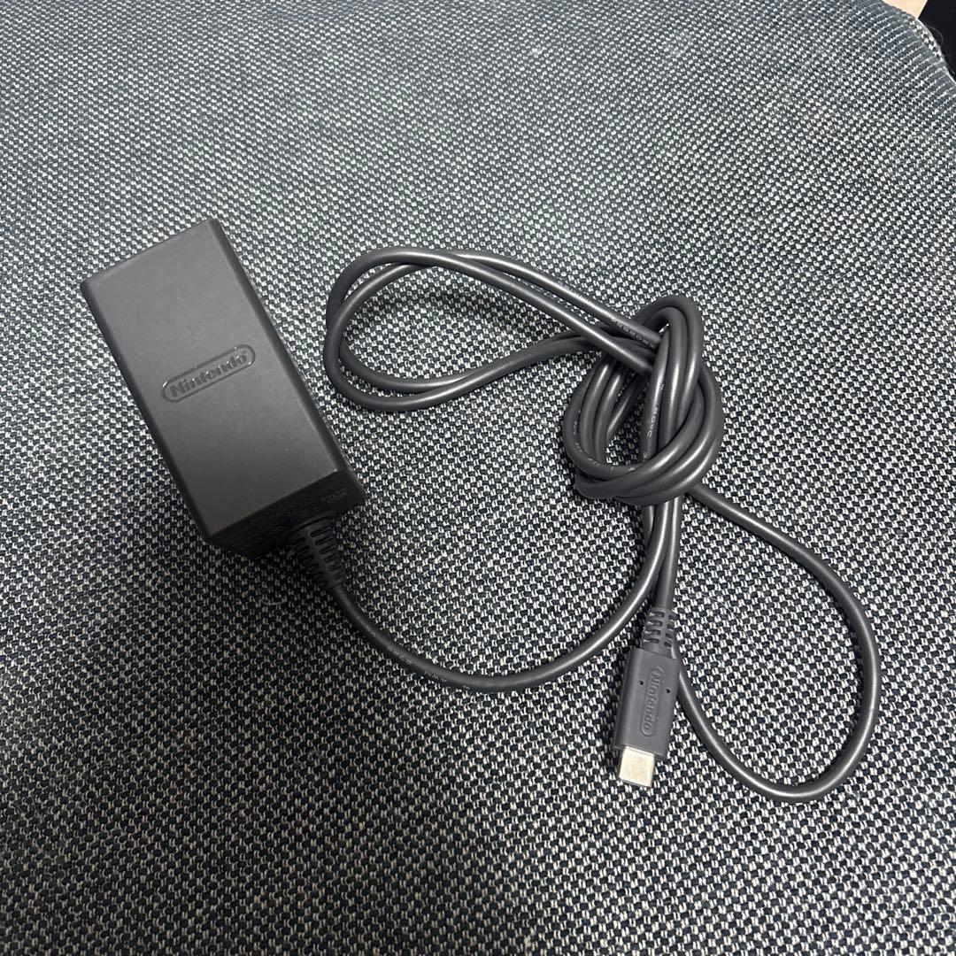 Nintendo Switch Lite 本体 （グレー）+ キャリングケース