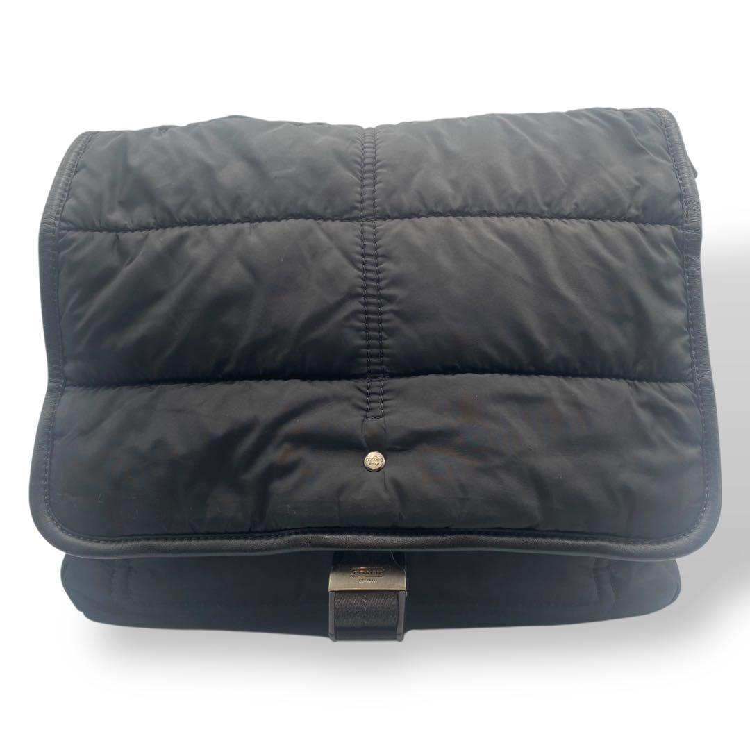 美品 COACH コーチ ショルダーバッグ キルテッドメッセンジャー ブラック