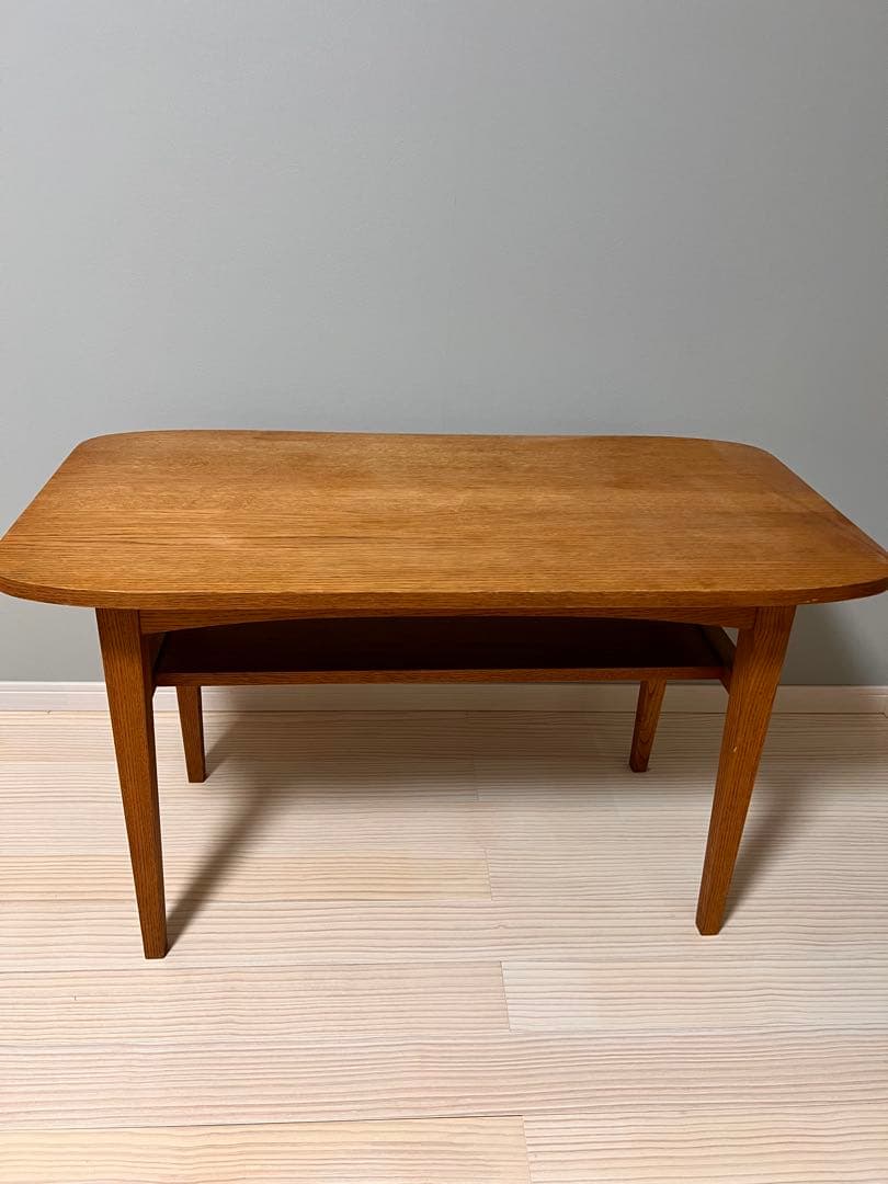 木製カフェテーブル 下棚付き　Unico  クルト