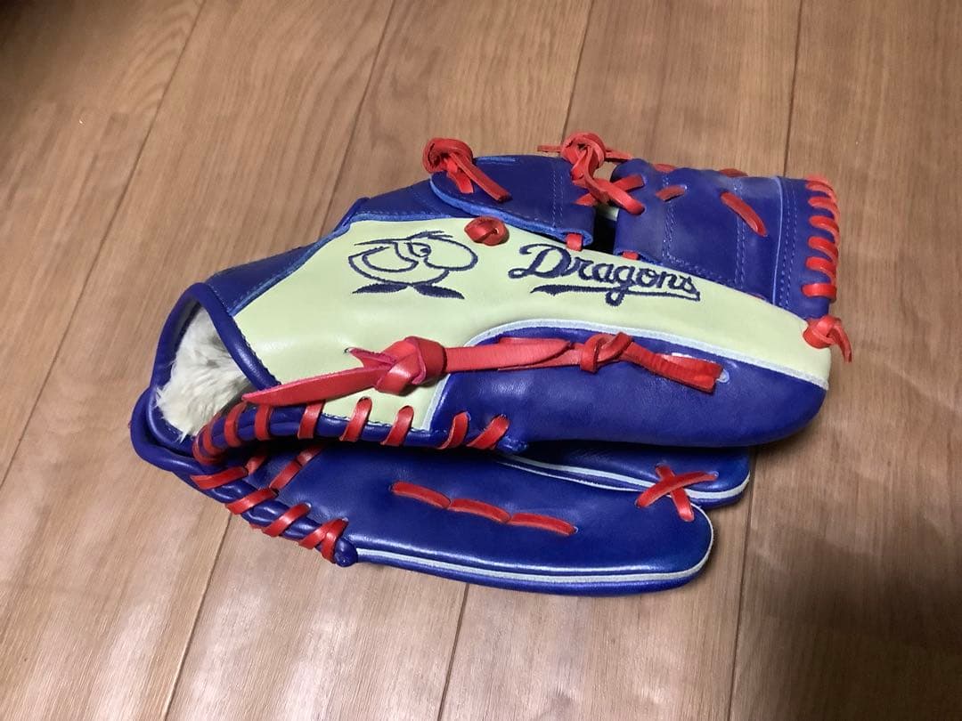Dragons 軟式グローブ 柔らかく捕りやすいです