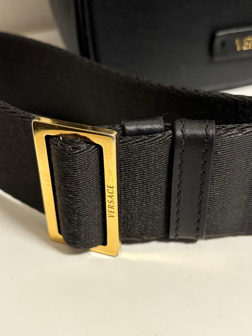 VERSACE⭐︎メデューサビギーメッセンジャーバッグ