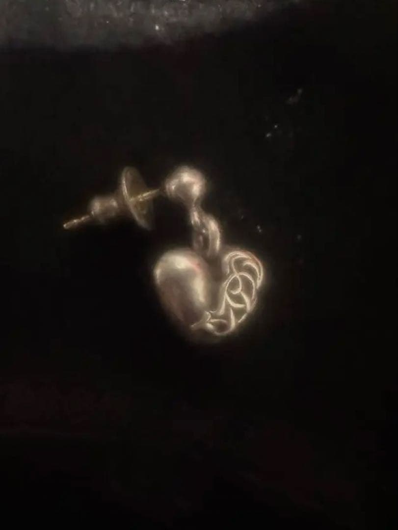 クロムハーツ ハート ドロップ ピアス