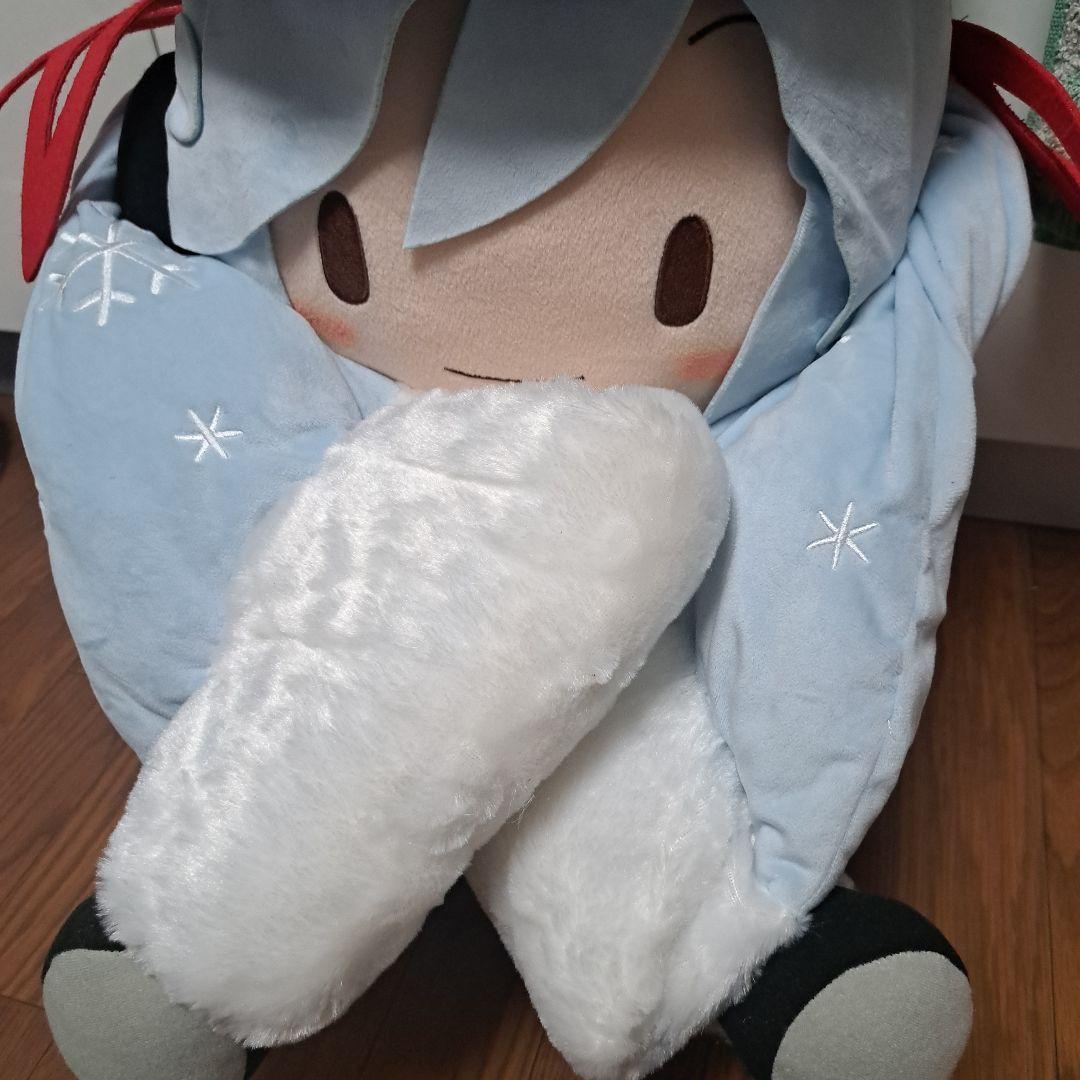初音ミクシリーズ 雪ミク2022 どでかジャンボふわふわぬいぐるみ 中古品