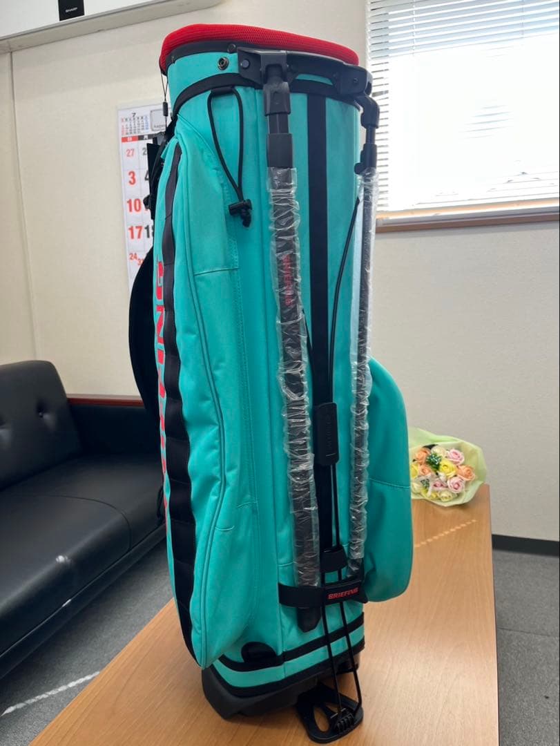 BRIEFING ゴルフキャディバッグ ホリデースペシャル限定版 CR-4 新品