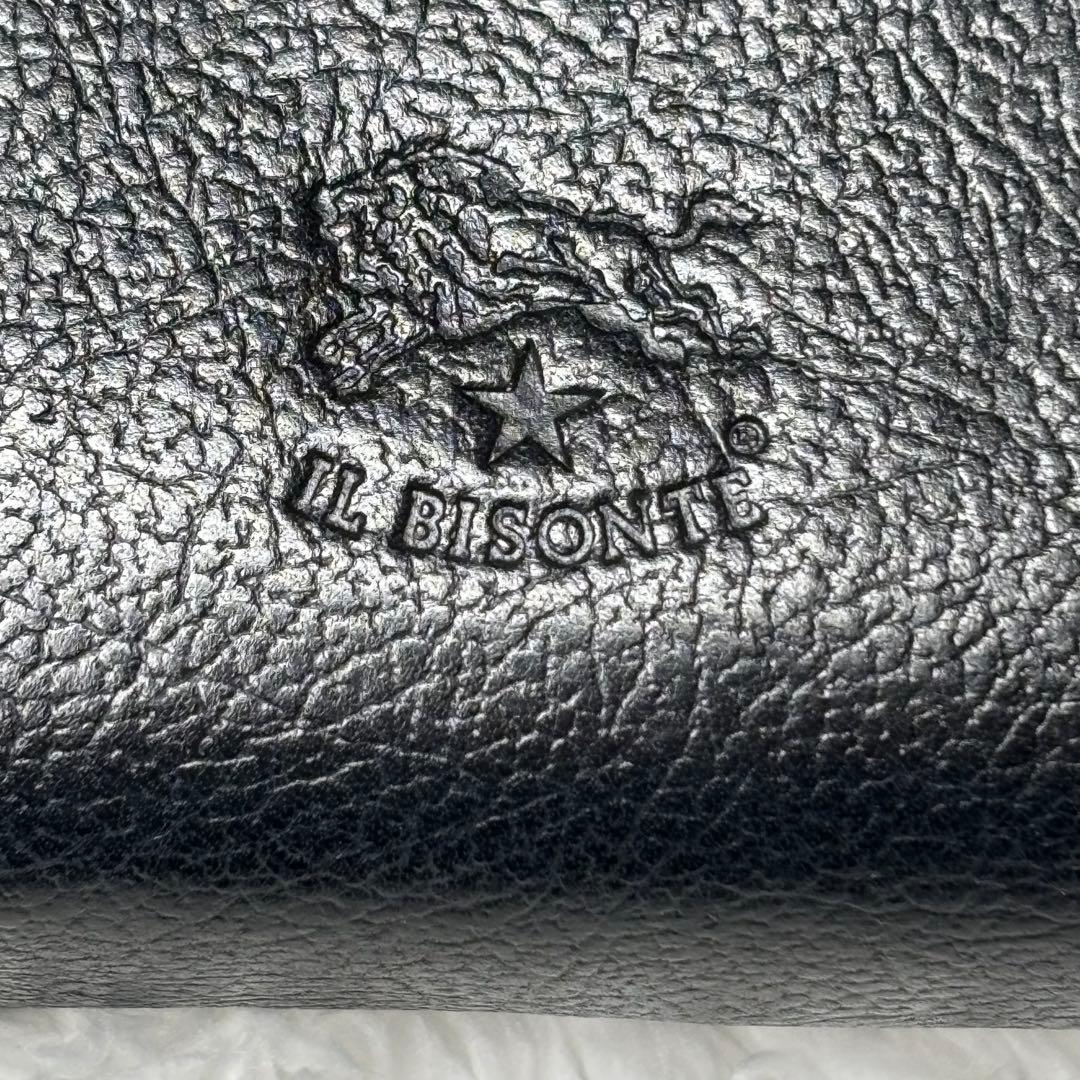 IL BISONTE イルビゾンテ 二つ折り財布 黒 ラウンドジップ 金ボタン