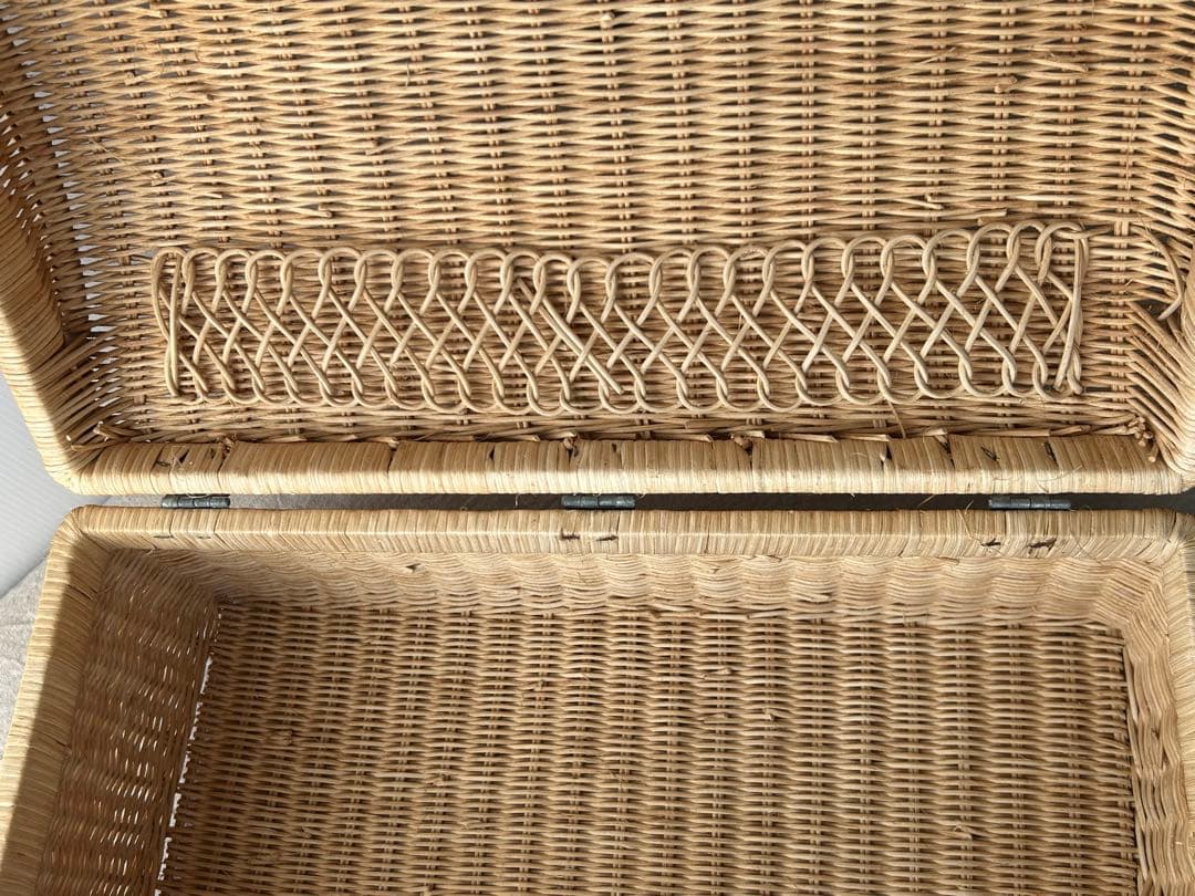 アンティーク　籐編みバスケット　カゴ　かご　パニエ　古道具　ビンテージ　トランク