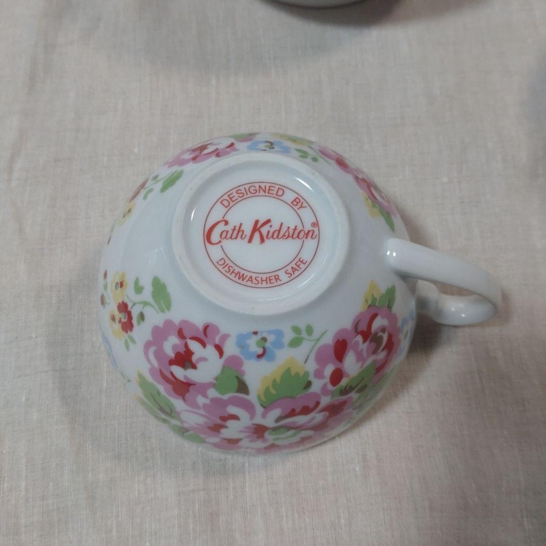 Cath Kidston ティーカップ&ポット セット