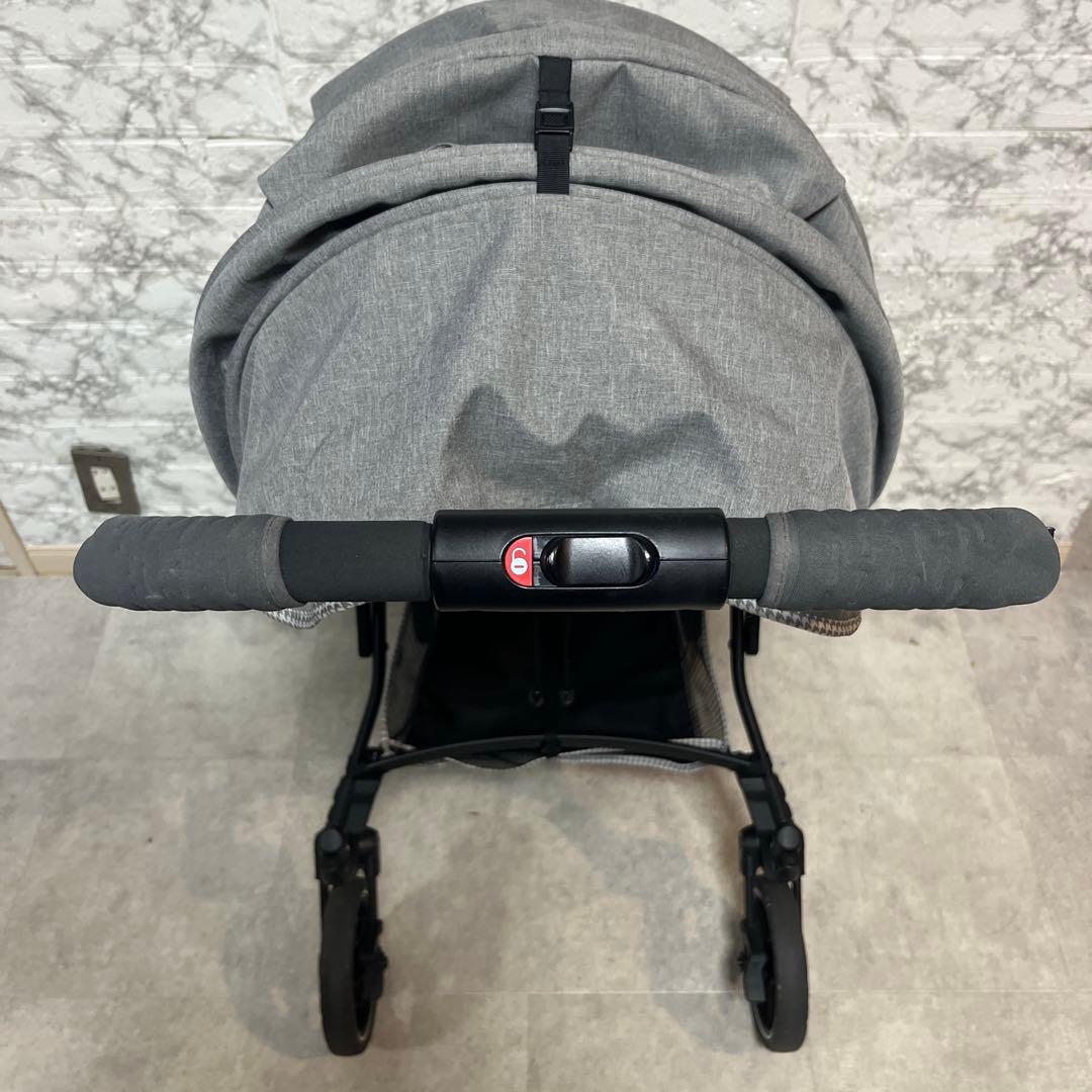 ピジョンRunfeeランフィRA8 ベビーカー【良品】