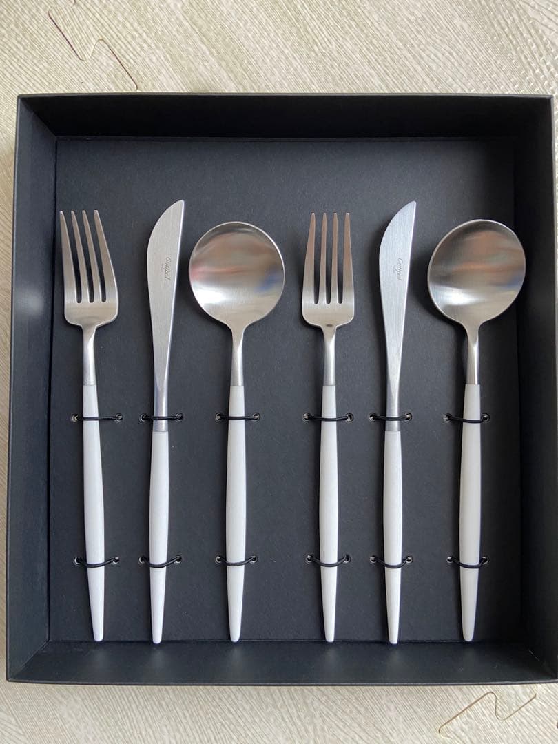 新品クチポールカトラリー2セット　今週のみこの価額！