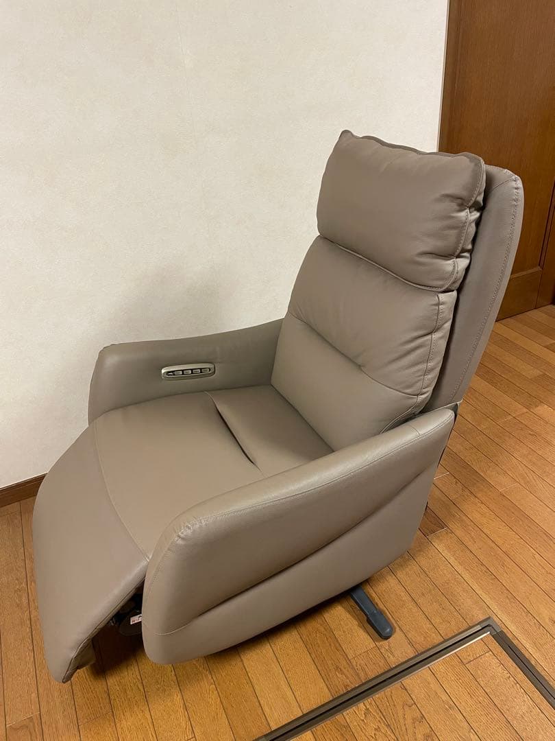 NITORI ニトリ 4モーター 電動リクライニングパーソナルチェア LE01