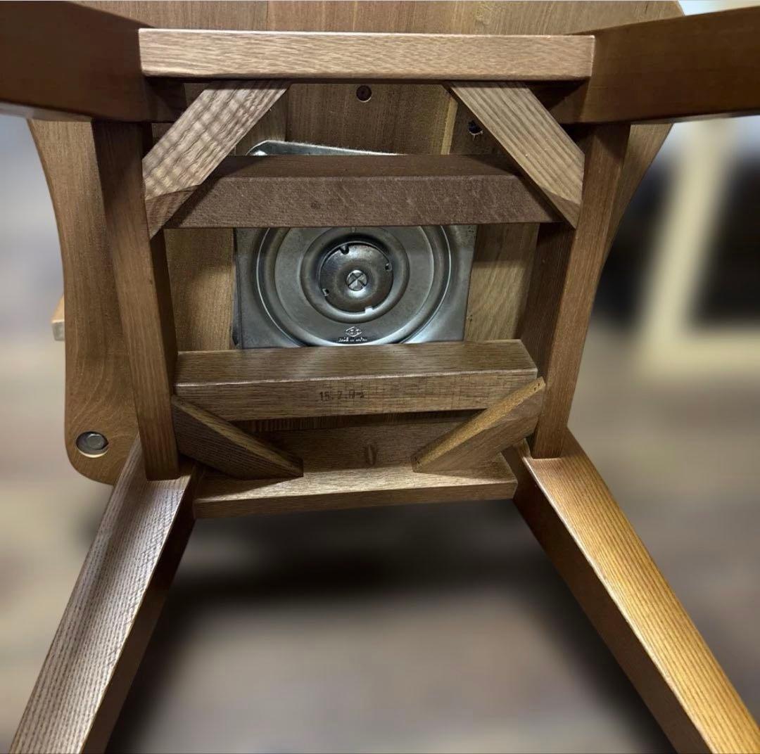 飛騨　らくよう　回転椅子①