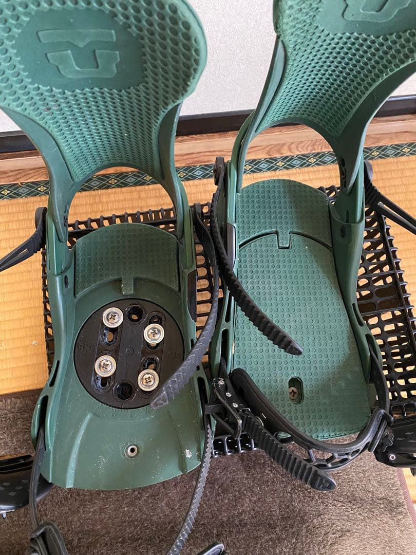 し*う様 UNION フォース　旧モデル スノーボードビンディング M サイズ