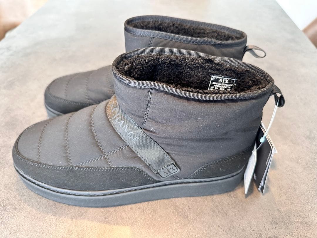 【新品未使用/値札付】Armani Exchange ボア&中綿ブーツ