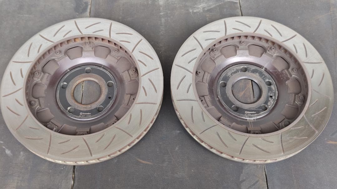 Brembo 6pot　ブレーキキャリパーセット