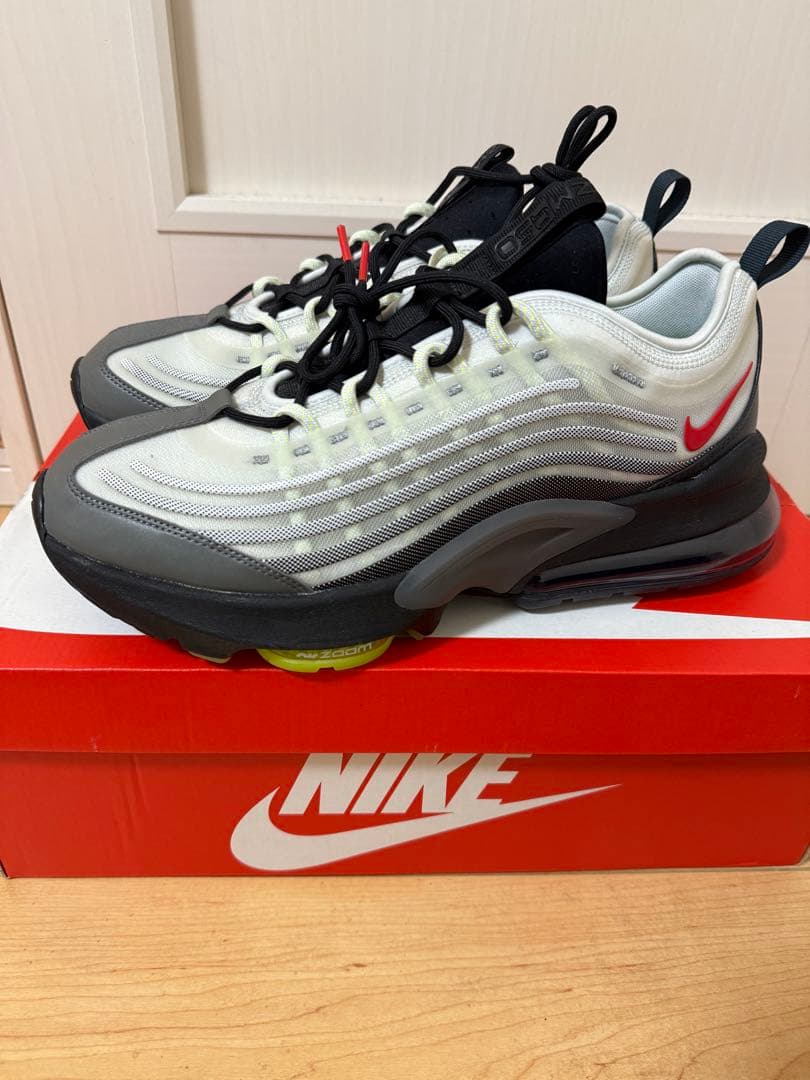 NIKE Air Max ZM950 30cm 新品同様