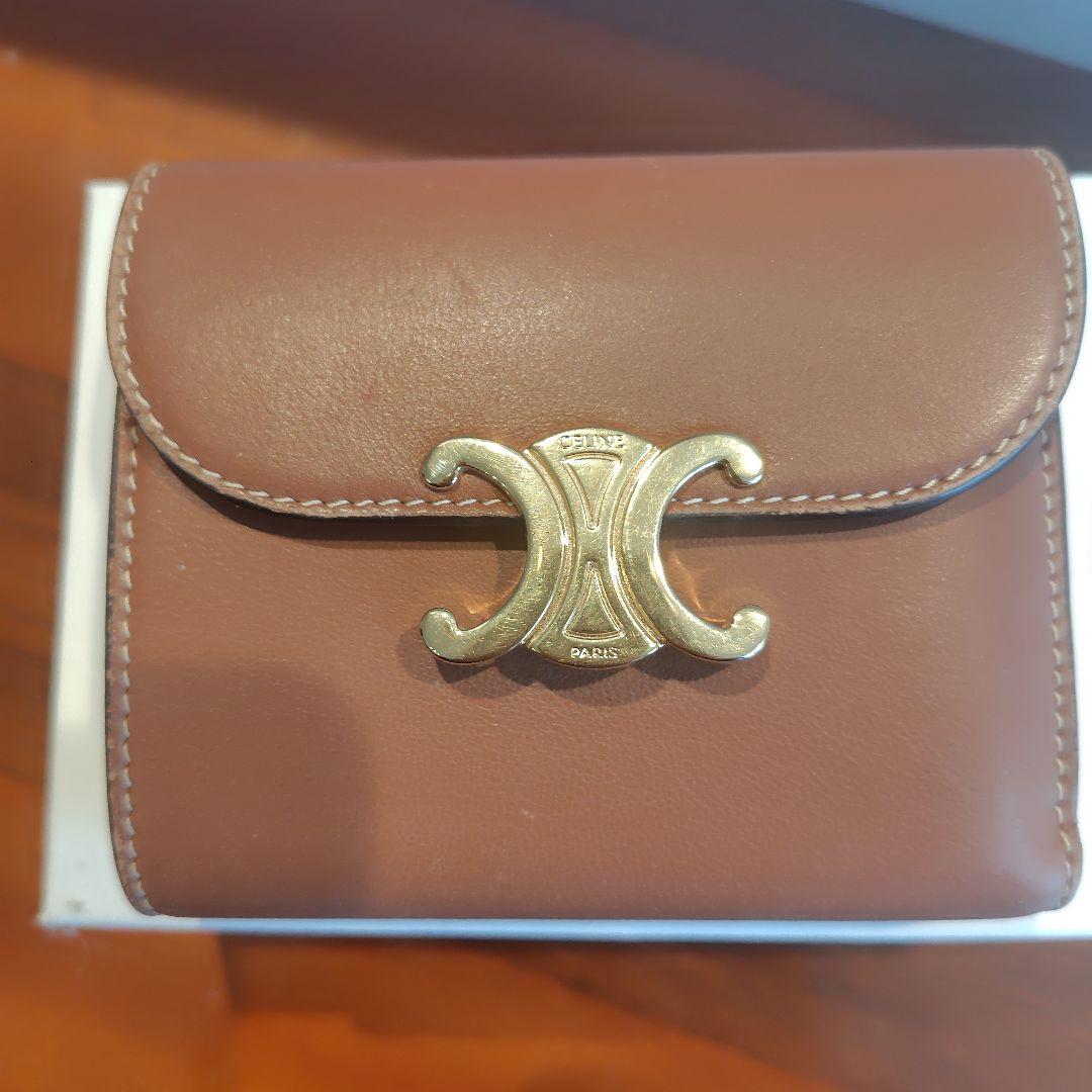 お値下げしました！CELINE トリオンフ ブラウン 三つ折り財布