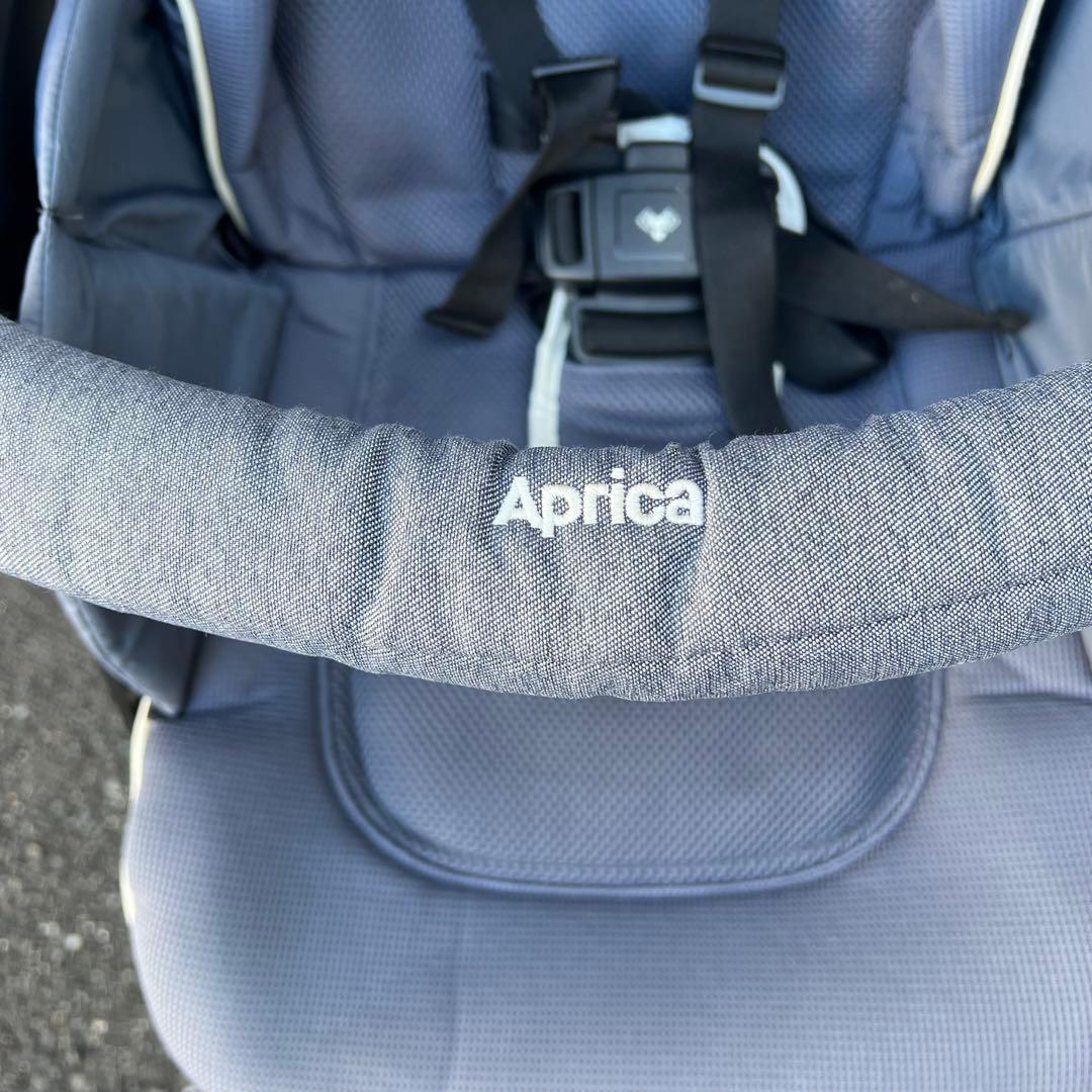 ちー太郎⭐︎Aprica ラクーナビッテ クッション レザーハンドル