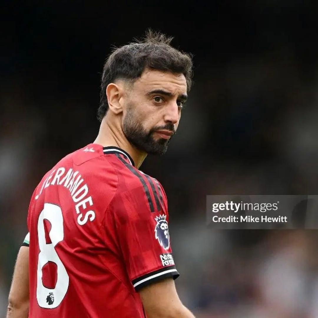 マンチェスターU B.フェルナンデス オーセンティック S 新品