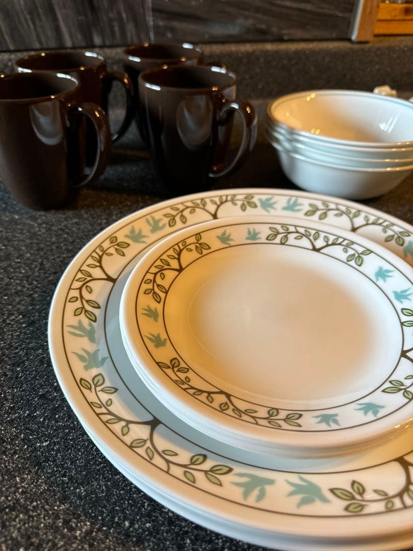 コレール　食器セット　16点　ツリーバード　新品