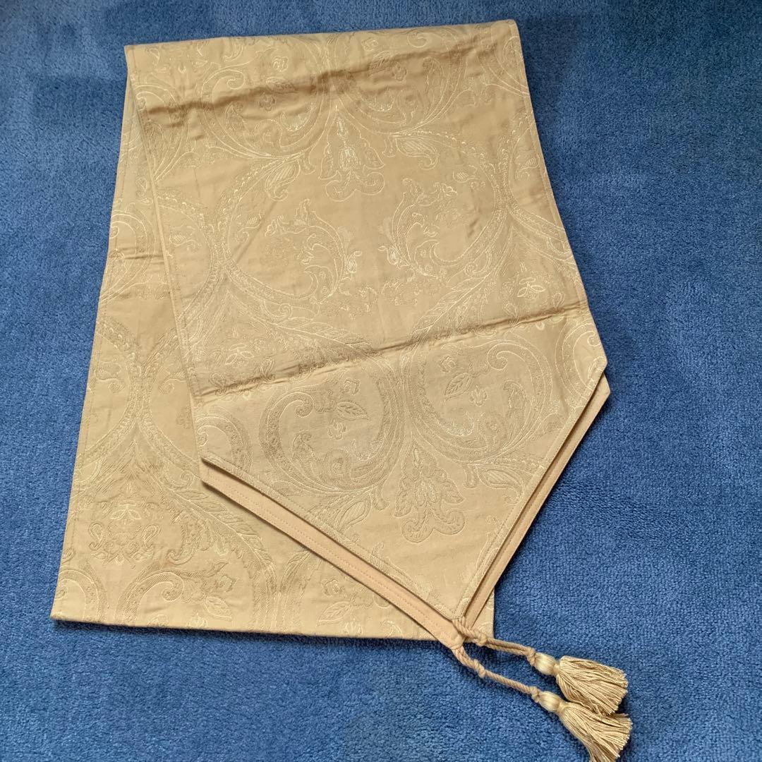 最終お値下げLaura Ashley テーブルランナー