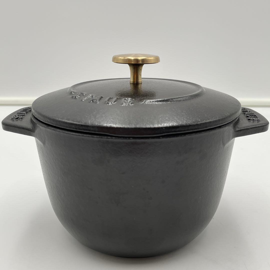 【美品】ストウブ ラ・ココット de GOHAN S 12cm ブラック