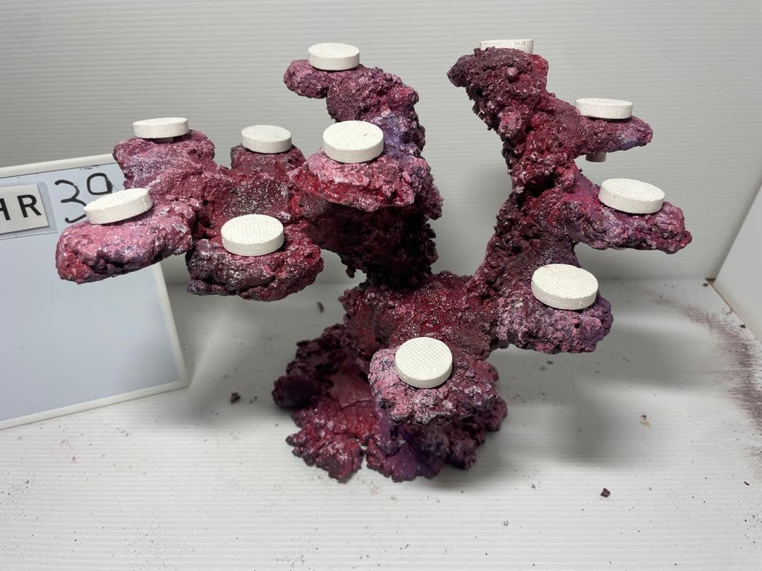 【送料無料】人工ライブロック　PHR39／11穴加工　アク抜き済み安心塗料使用