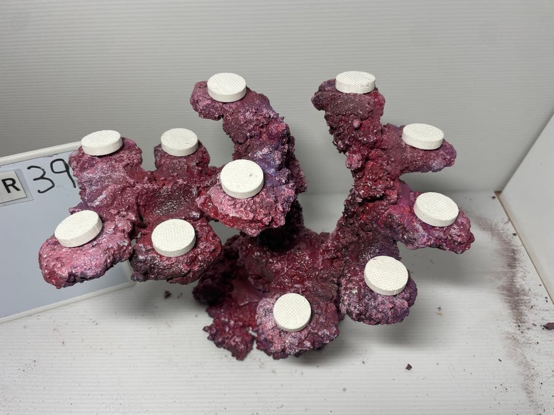 【送料無料】人工ライブロック　PHR39／11穴加工　アク抜き済み安心塗料使用