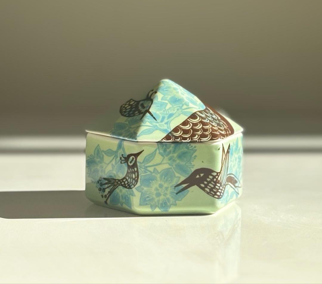 ヘイニリータフフタ　ヘキサゴンジャー　バード　小物入れ　アラビア　ルノ