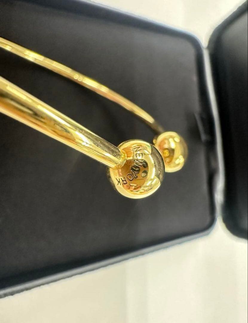 Tiffany & Co. ハードウェアボール バングル K18YG