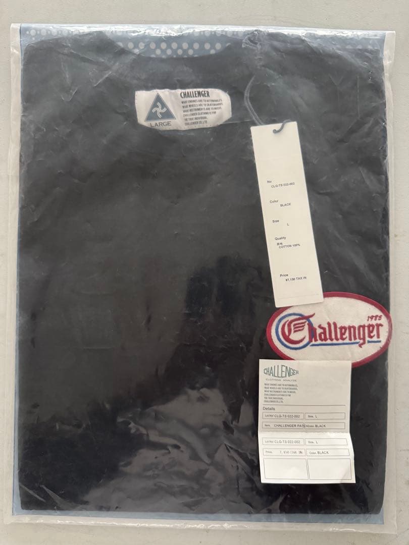 CHALLENGER マットブラック ヘルメット&challengerTシャツ