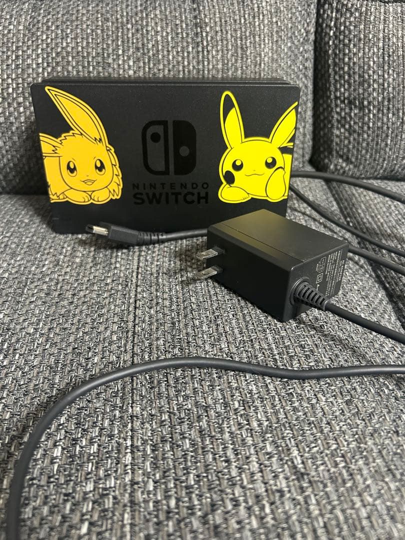 Nintendo Switch ポケモンイーブイ・ピカチュウデザイン 本体
