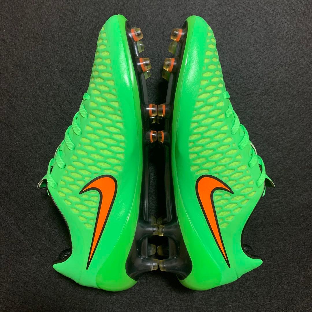 【極美品】NIKE マジスタ オーパス FG