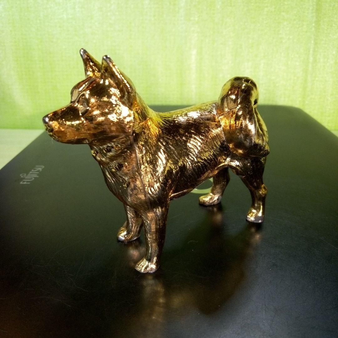 柴犬？　犬の置物　金色　ゴールド　GOLD　金ピカ　フィギュア　オブジェ