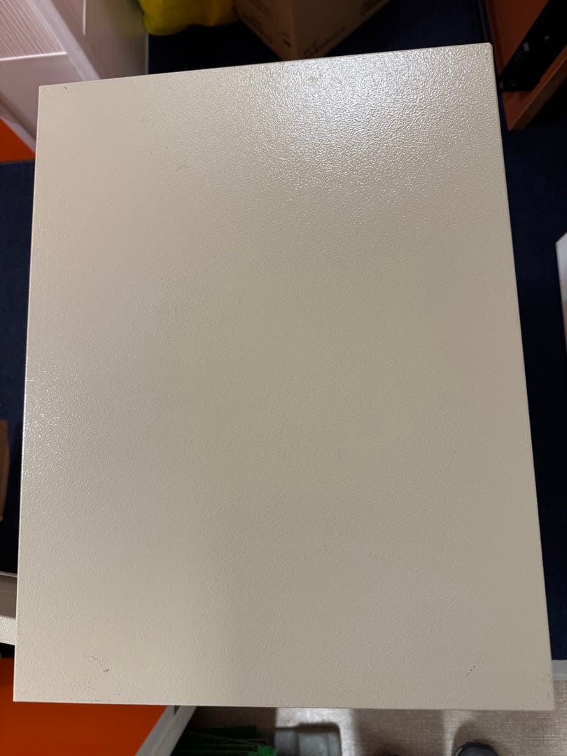 【美品】スチール製12扉ダイヤル式ロッカー 6段2列 グレー ベージュ