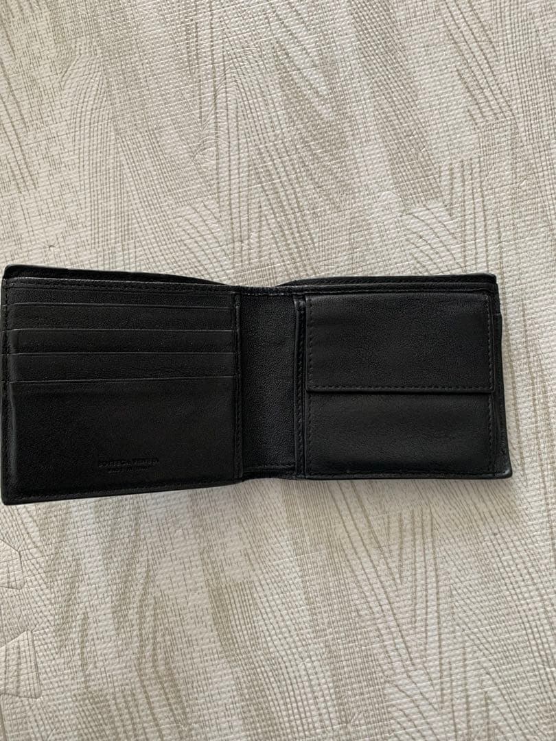 BOTTEGA ボッテガ　黒　二つ折り財布