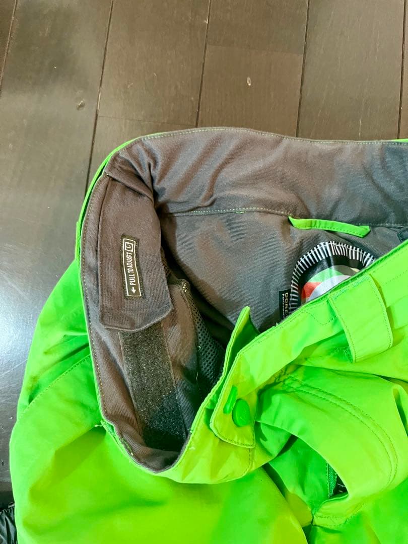 Burton [ak] スノーボードパンツ 緑