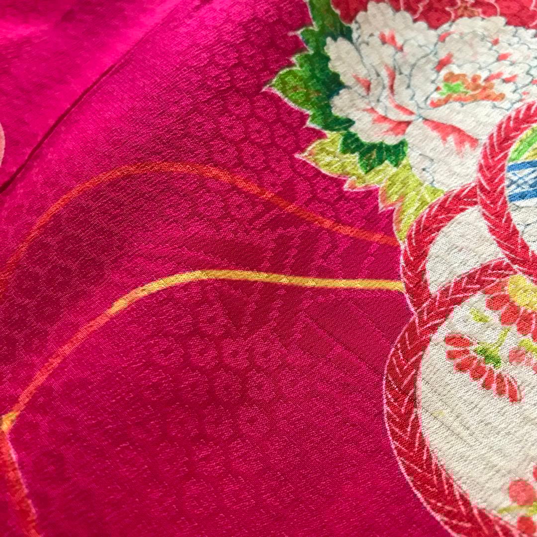 正絹 アンティーク着物 振袖 七五三 ◇ねじ梅 花丸紋 古典柄 濃ピンク