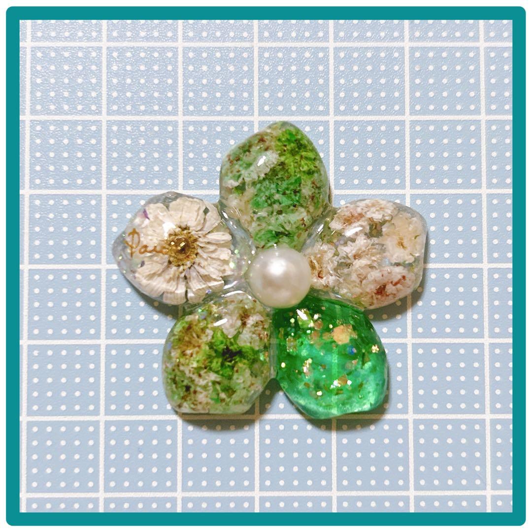 No 889 ⌘ 大人可愛いレジンヘアゴム ⌘ ♪(๑ᴖ◡ᴖ๑)♪