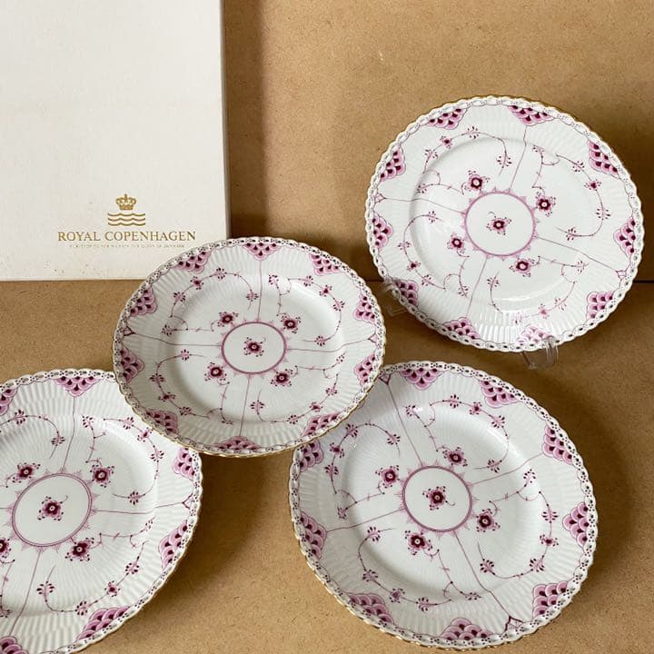 希少 ロイヤルコペンハーゲン 金彩 バーガンディ フルレース　19.5cm