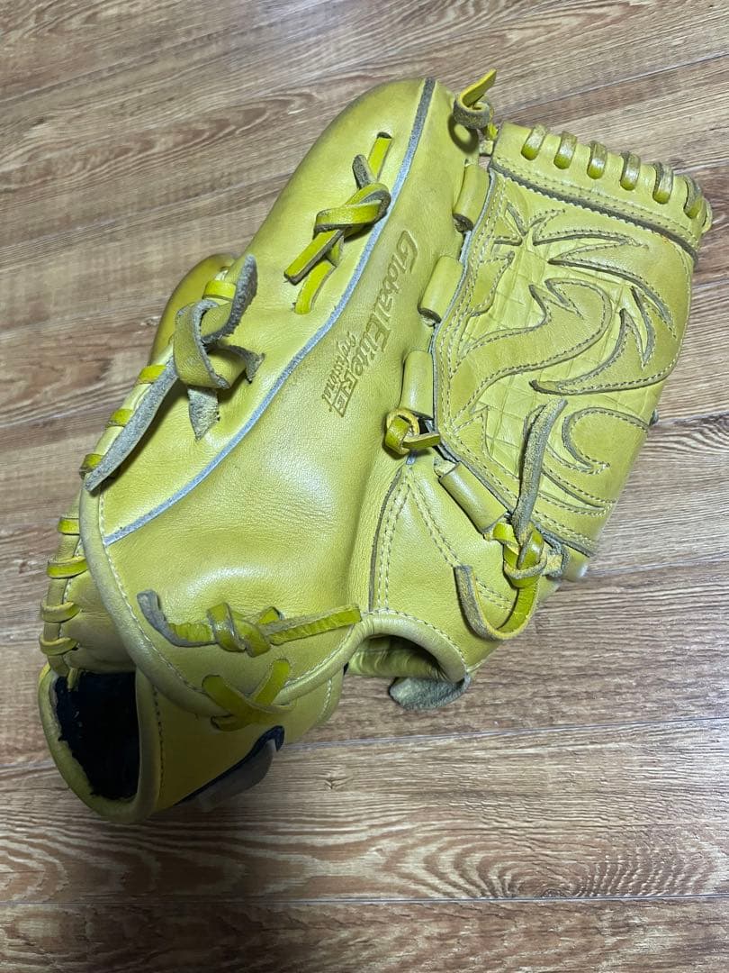 【MIZUNO】ミズノ　グローバルエリート　田中将大モデル